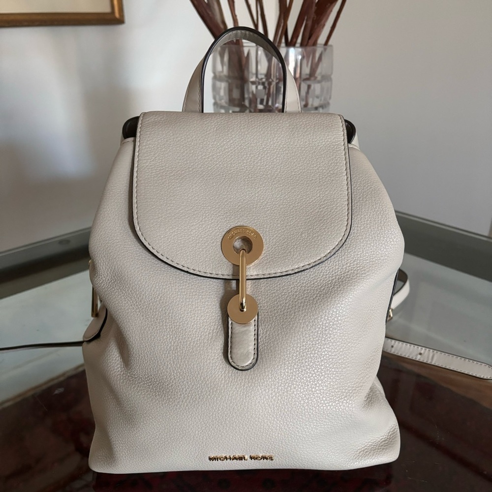 Michael Kors Raven Medium Light Sand Leather Backpack